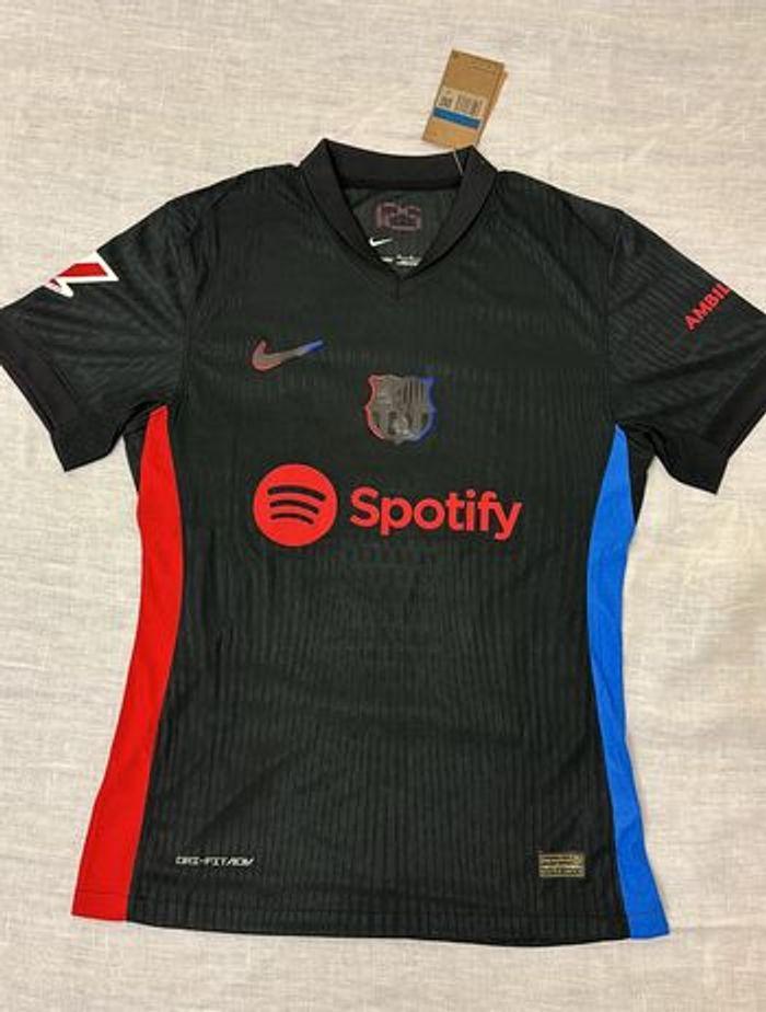 Maillot de foot FCB 2024/2025 - photo numéro 1