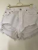 Short jean blanc Zara taille haute déchiré S