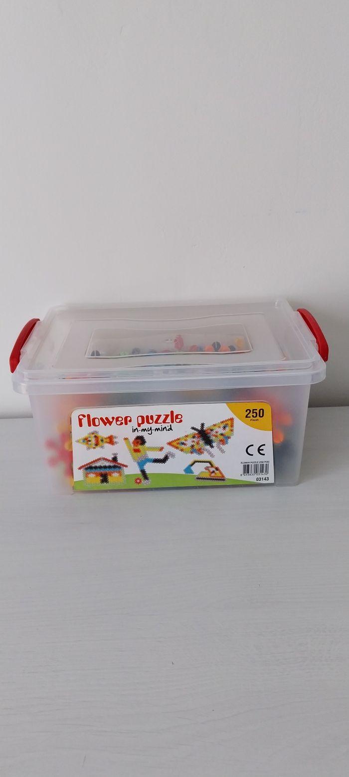 Jeu de construction flower puzzle 3 ans - photo numéro 1