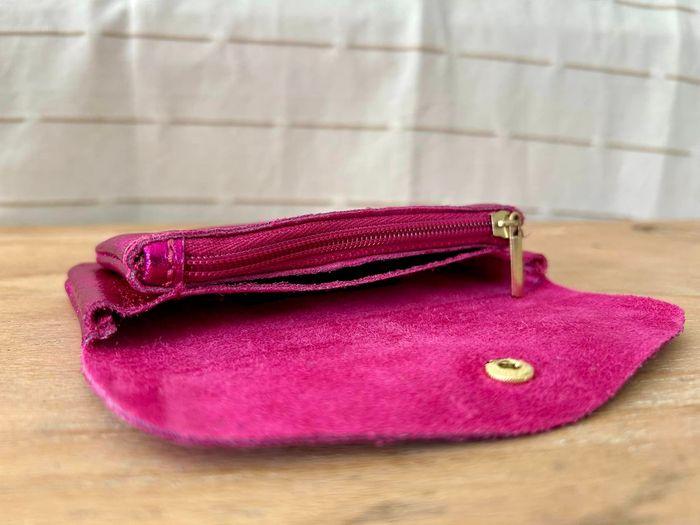 Porte monnaie en cuir fuchsia métallisé grand modèle - photo numéro 2