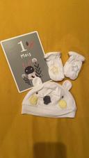 Bonnet et petit gants de naissance