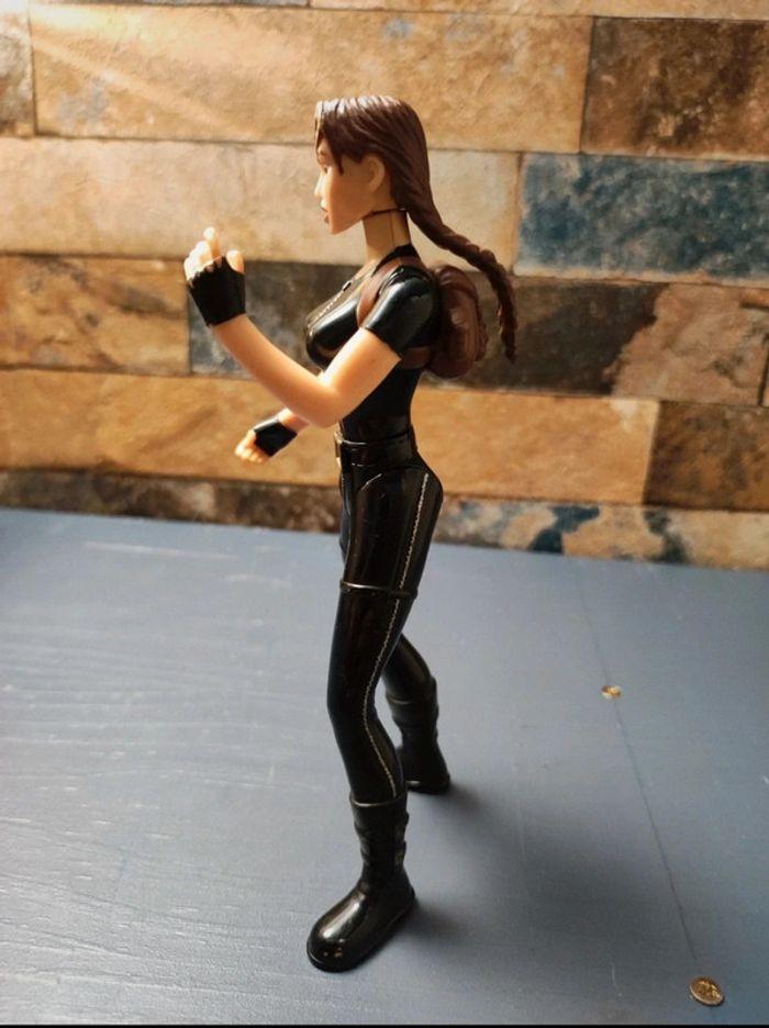 Figurine Lara Croft - photo numéro 3