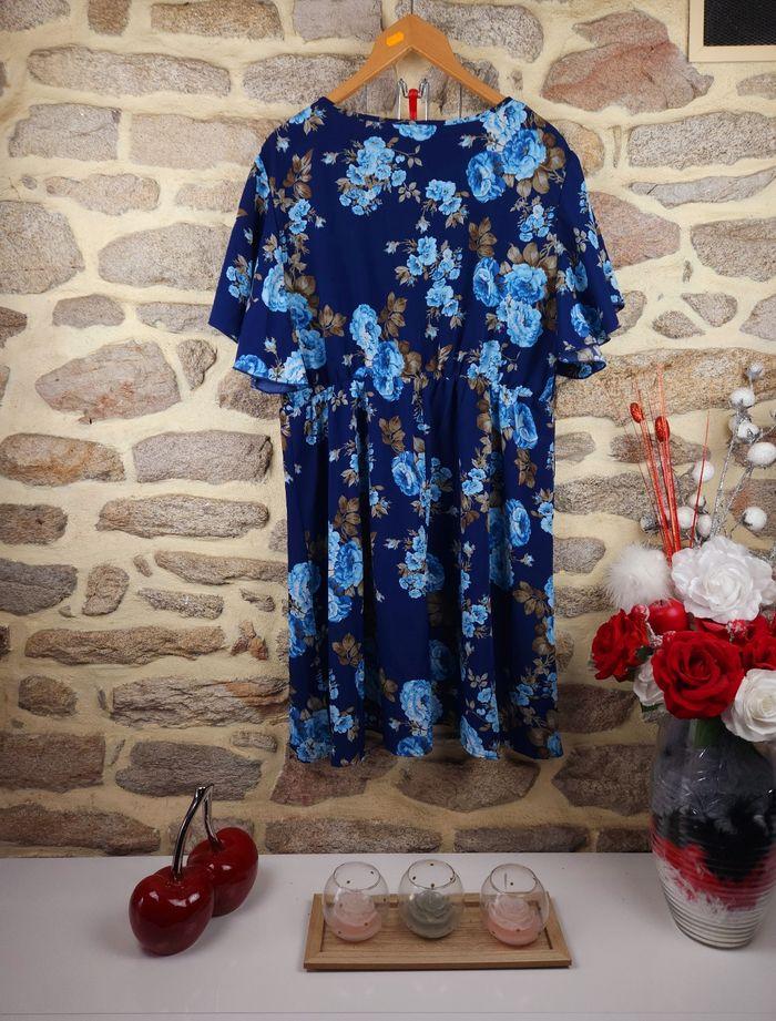 Robe trapèze marine et bleue Femme taille 54 marque Boohoo 🍬 - photo numéro 3