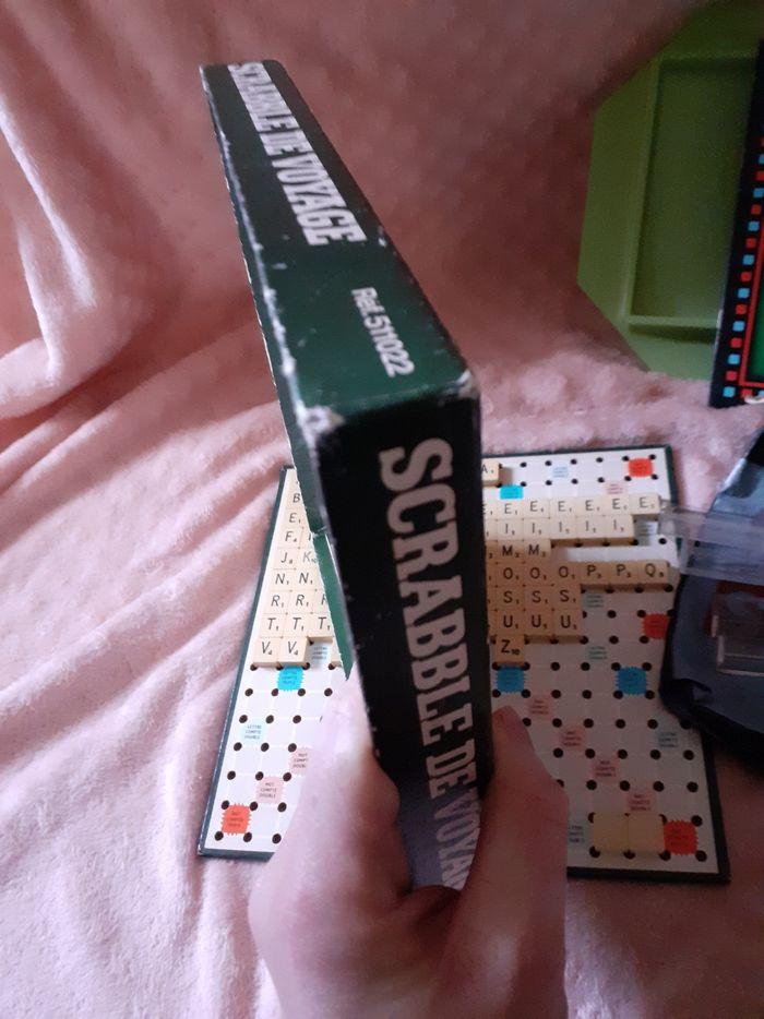 Complet scrabble de voyage vintage des années 70 - photo numéro 10