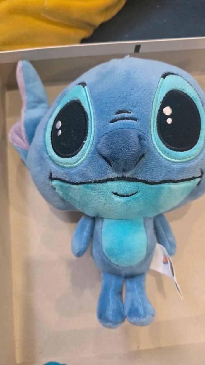 Peluche Disney POPZ stitch - photo numéro 2