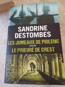 Livre les jumeaux de Piolenc - le prieuré de Crest - Sandrine Destombes