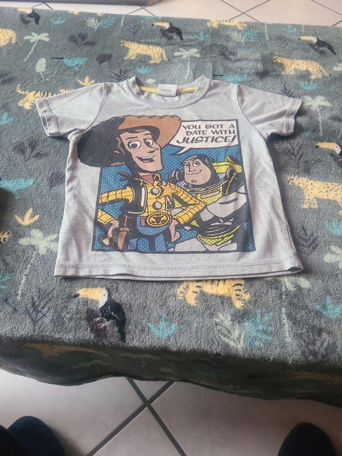 Tee shirt toy story