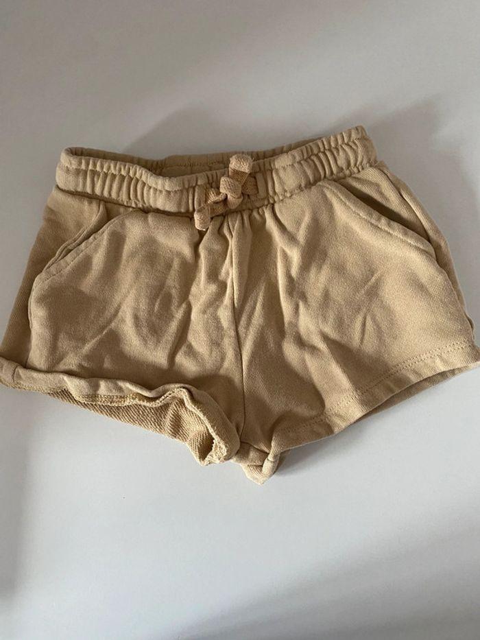 Short beige - photo numéro 1