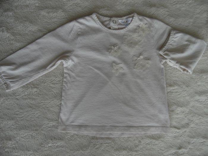 Tee-shirt couleur crème, taille 2 ans. - photo numéro 1