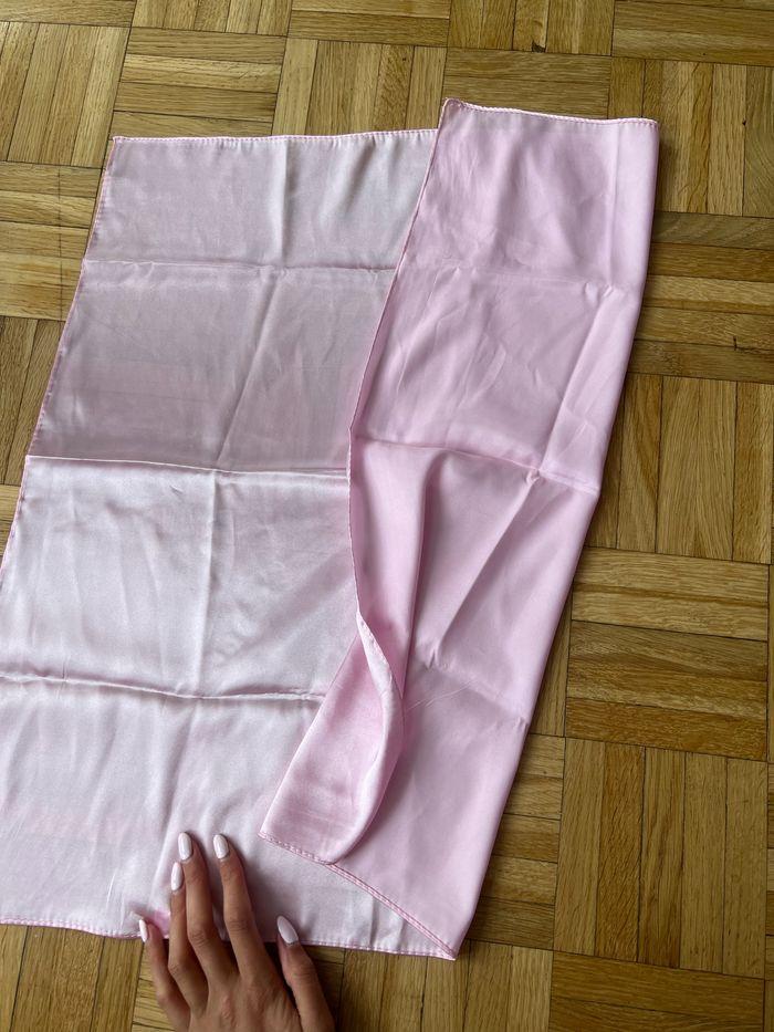 Foulard soie rose carré/ pink square silk scarf - photo numéro 4