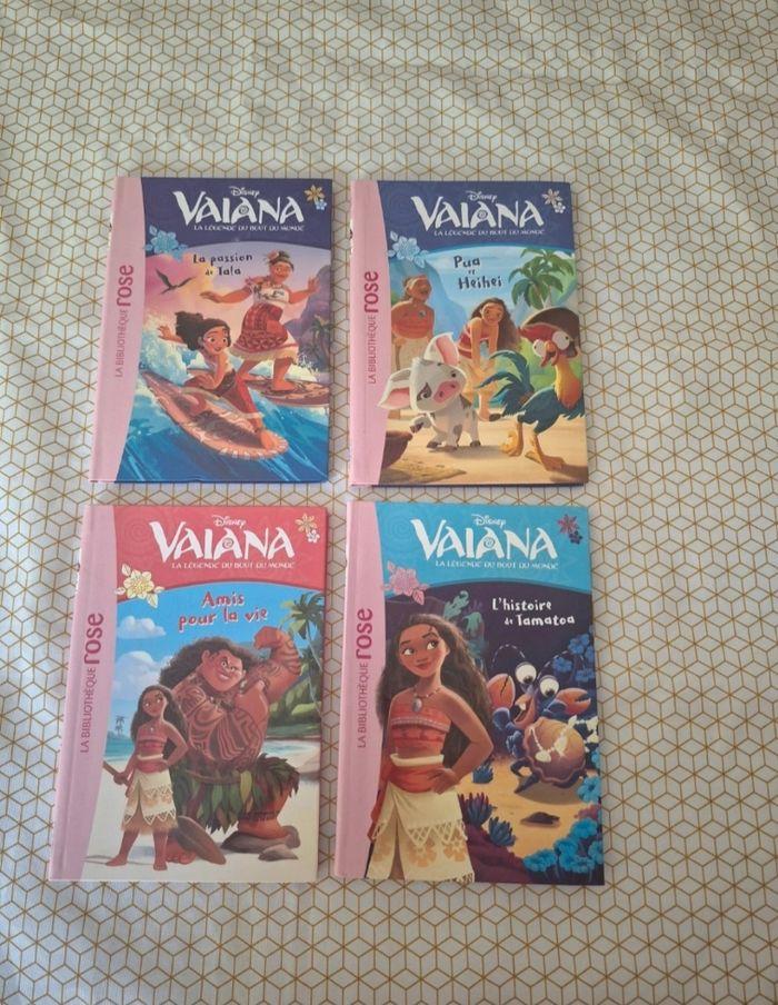 Lot 4 livres vaiana - photo numéro 1