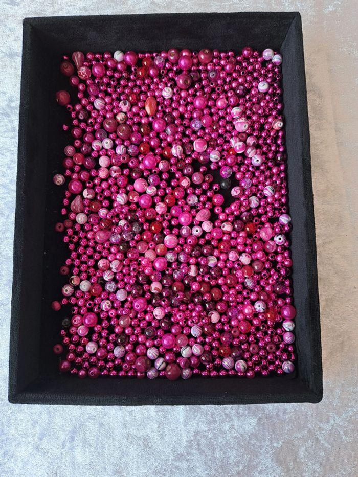 Perles fuchsia - photo numéro 5