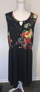 Robe à fleurs multicolore T46