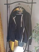 Veste a capuche sport