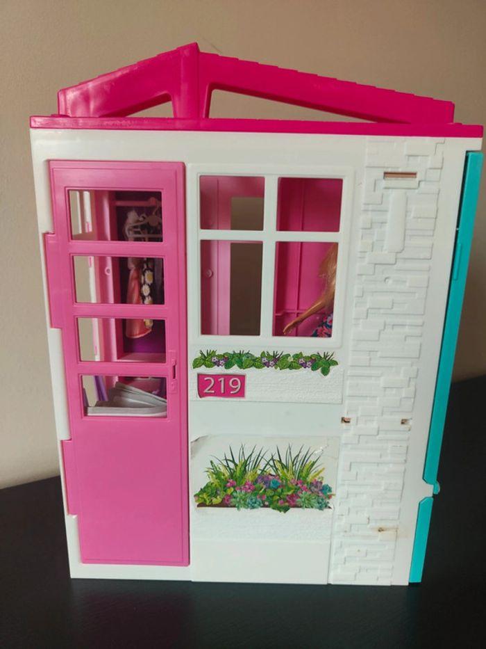 Maison transportable Barbie - photo numéro 4