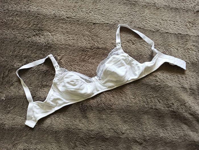 Soutien gorge allaitement 90C - photo numéro 1