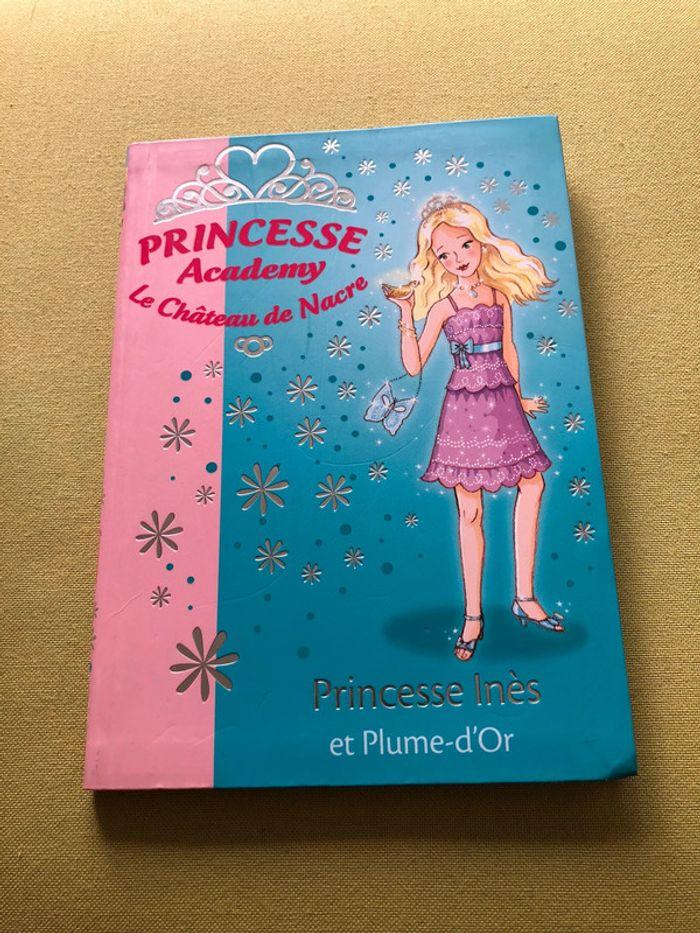 Livre bibliothèque rose princesse academy - photo numéro 1