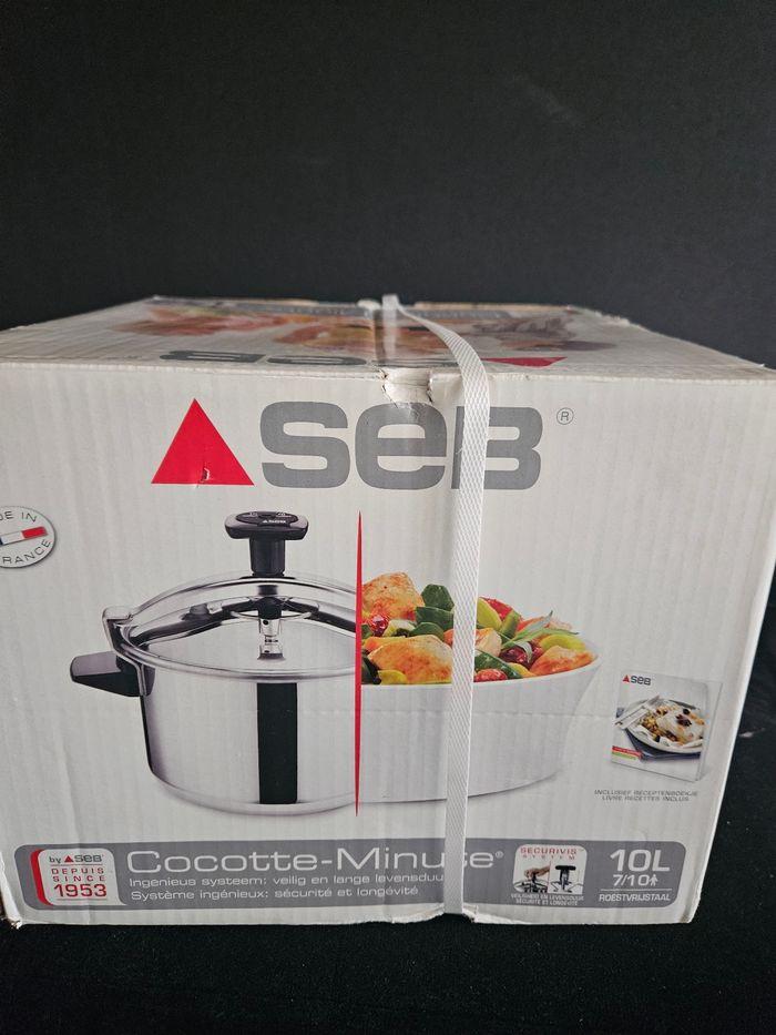 Cocotte seb 10 litres - photo numéro 3