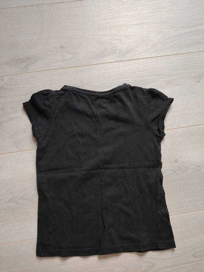 Tee shirt fille. Taille 5 ans - photo numéro 6