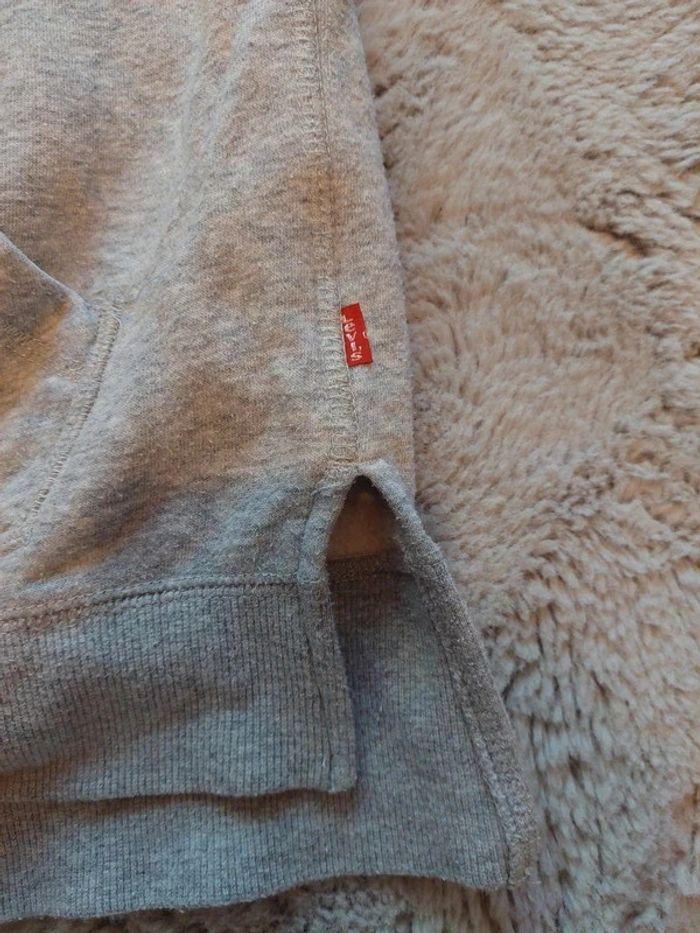 Pull levis taille S - photo numéro 5