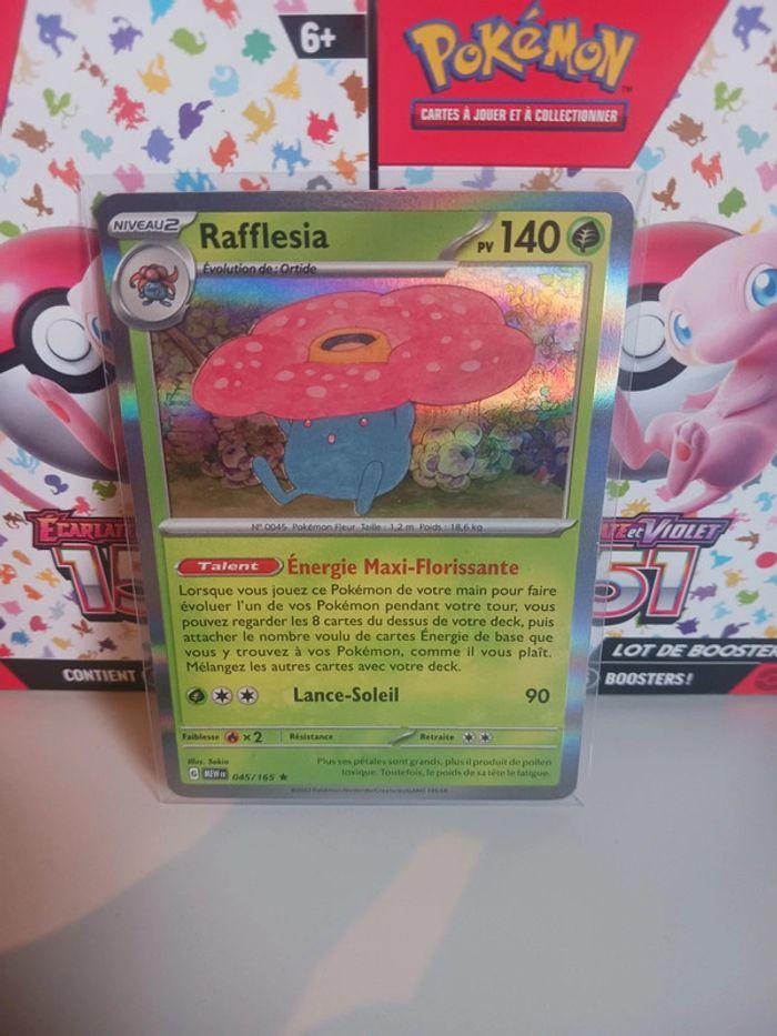 Carte pokémon Raffresia holo mew 045/165 - photo numéro 1