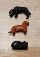 Lot 2 chiens et 1 chat + panier "playmobil"