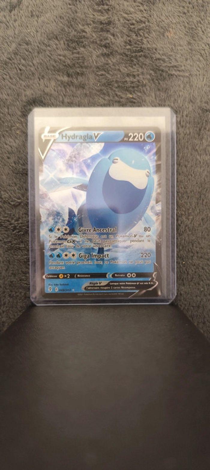 Pokémon Hydragla V 048/203