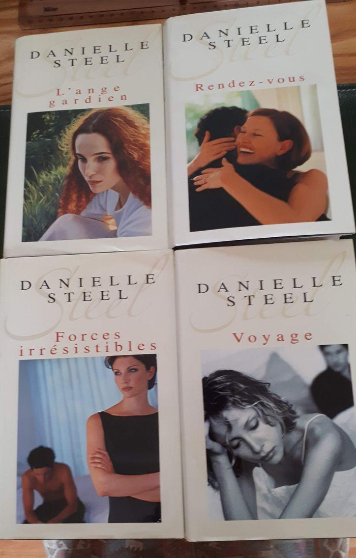 LOT DE 8 LIVRES DE DANIELLE STEEL - photo numéro 2