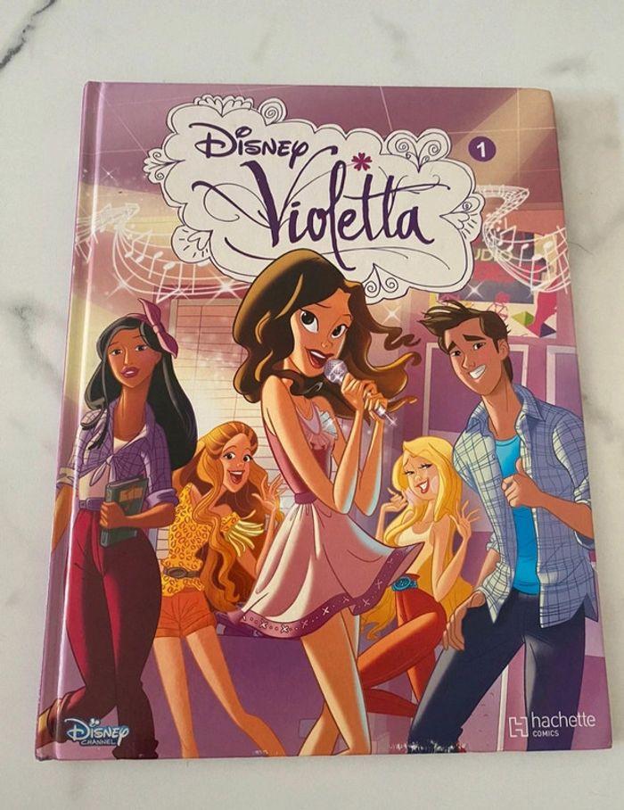 🌼 Livre Violetta Tome 1 - photo numéro 1