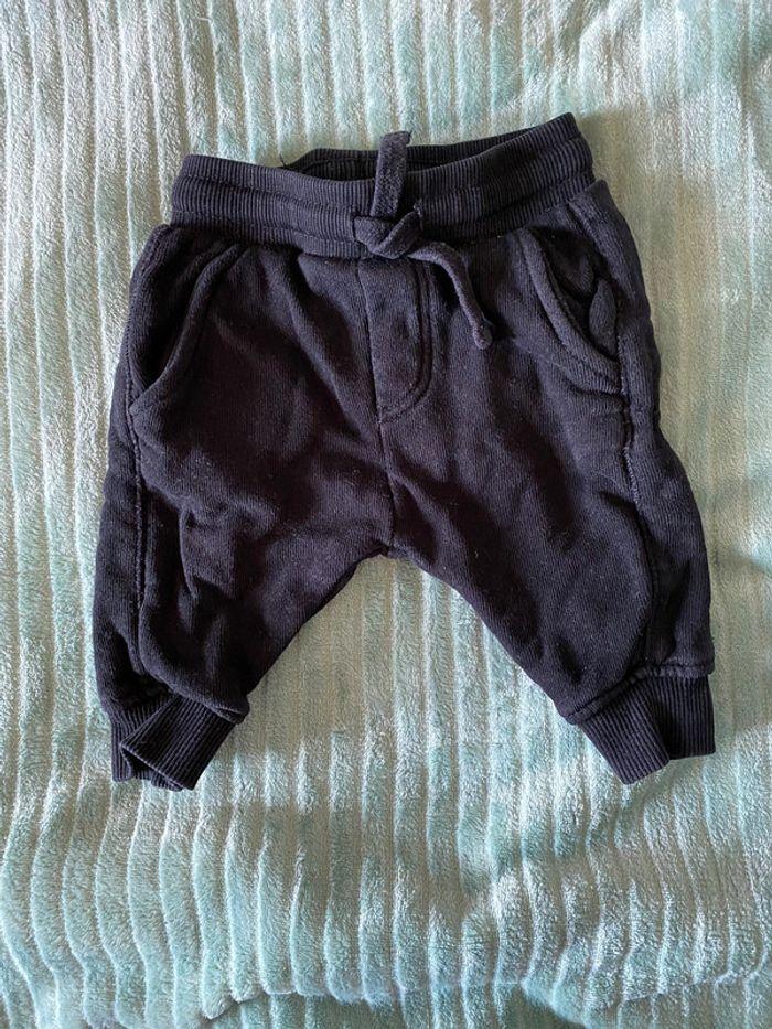 Lot pantalons bébé 3 mois - photo numéro 4