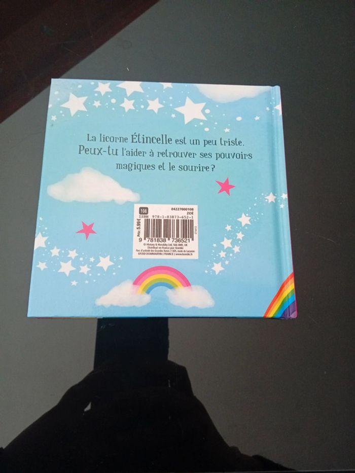 Une licorne à besoin de ton aide - photo numéro 2