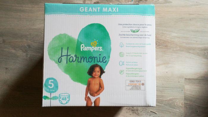 Lot couches pampers harmonie taille 5 - photo numéro 1