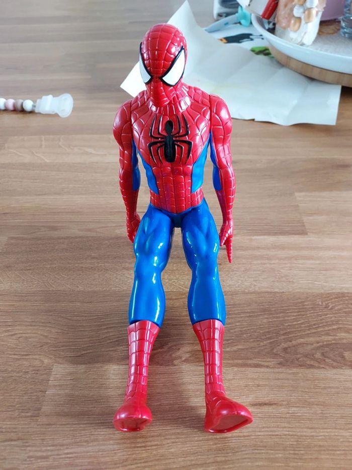 Figurine spider man - photo numéro 1