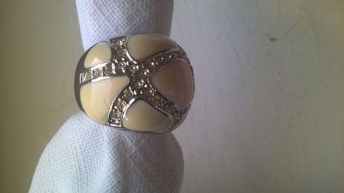 Bague avec strass - taille 52 - photo numéro 4