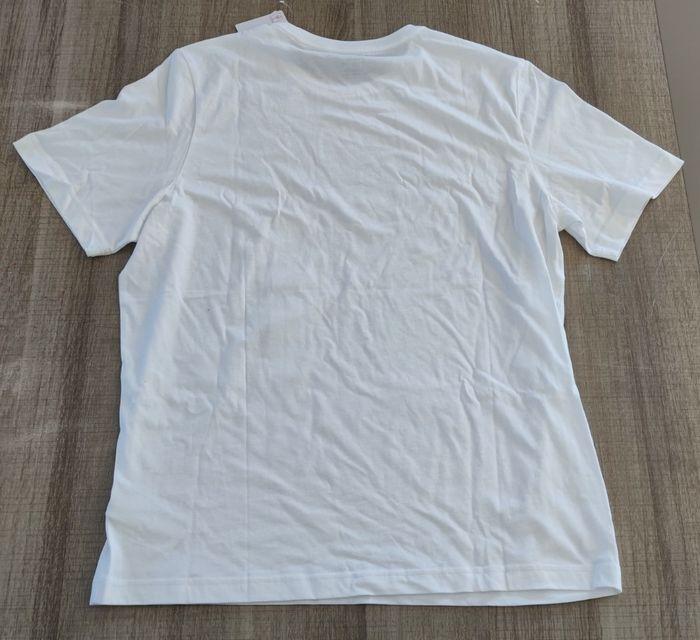 T-shirt blanc marque Puma pour homme taille L. T-shirt manches courtes - photo numéro 4