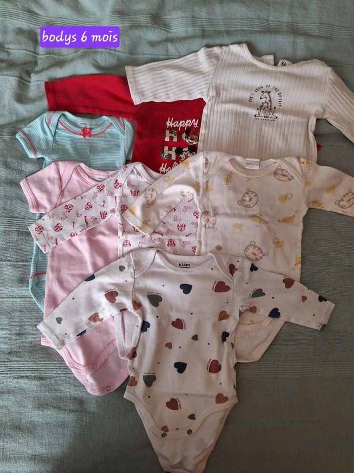 Lot vêtements bébé 6 mois - photo numéro 4