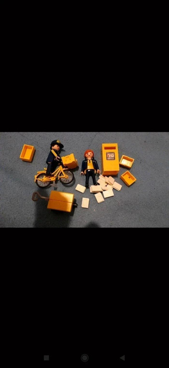 Lot playmobil facteurs