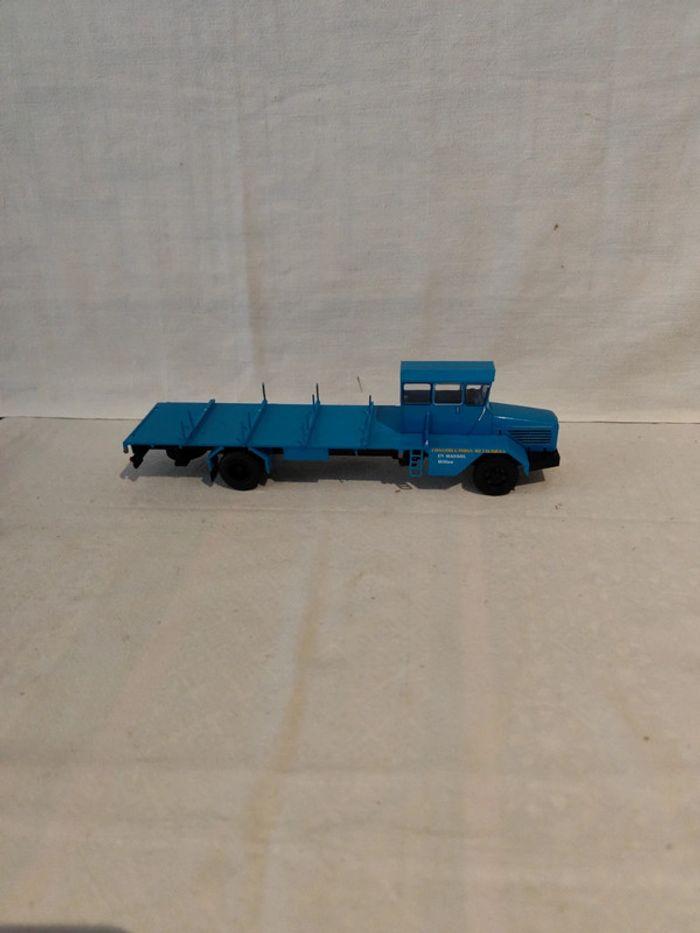 Camion porte fer Berliet 1/43 - photo numéro 1