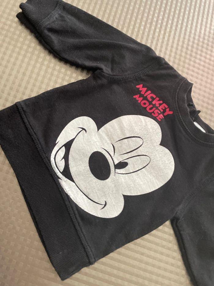 Pull Mickey 3 mois - photo numéro 2