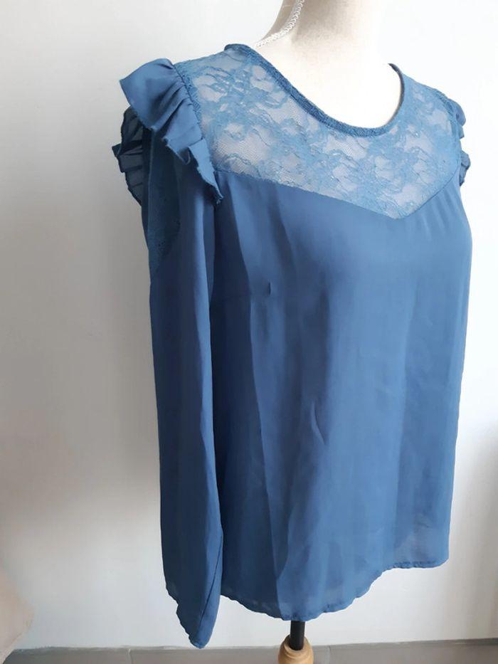 Blouse bleue dentelle Gémo T38 - photo numéro 2