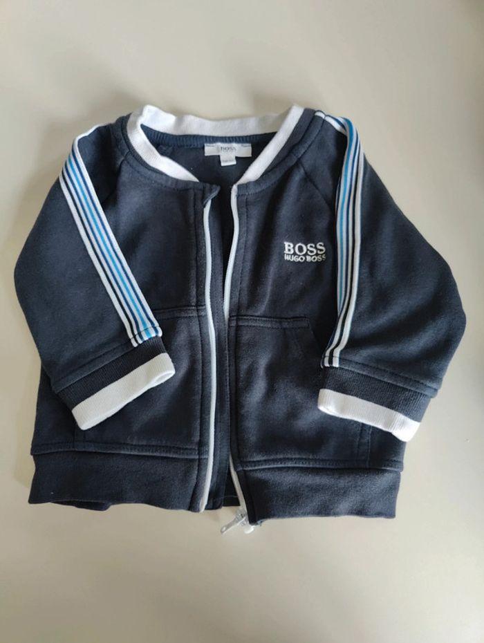 Gilet Hugo Boss 6 mois - photo numéro 1