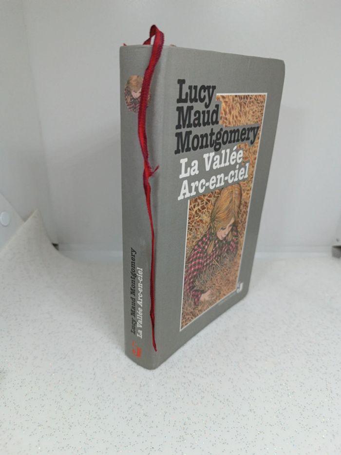 Lucy Maud Montgomery la vallée arc en ciel collection jeunes moussel toutain France loisirs 1998 - photo numéro 2