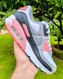 Baskets Nike air max 90 rose et blanche pointure 38.5 très bon état sans boîte