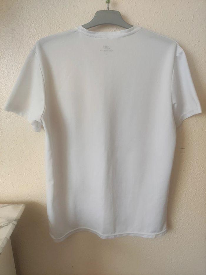 T-shirt taille 40 - photo numéro 2