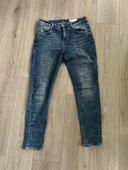 Très beau jeans esprit