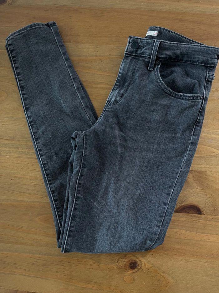 Jeans Lévis 721 High Rise Skinny gris foncé - photo numéro 1