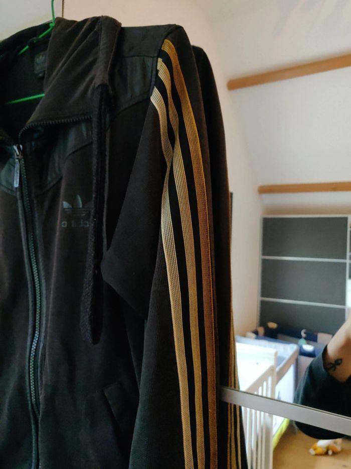 Veste adidas marron et dorée col tombant - photo numéro 7