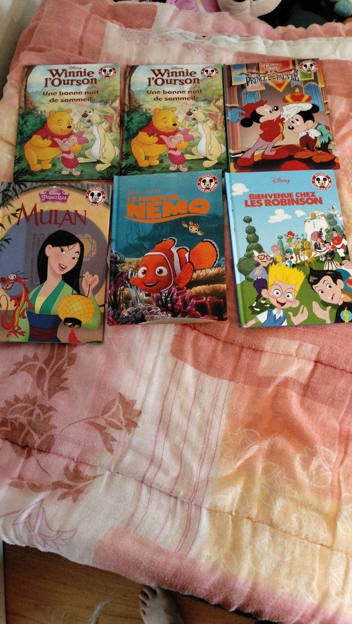 Lot de 17  livres Disney (dont 1 double) - photo numéro 2