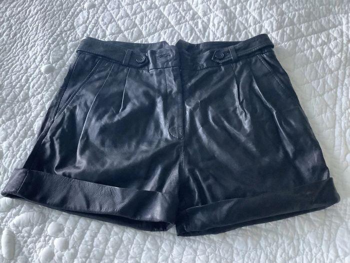 Short Sandro en cuir d’agneau plongé noir taille 3 - photo numéro 1