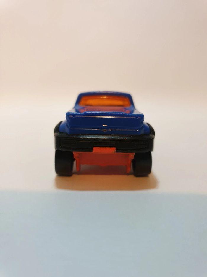 Hot Wheels 2013 Mega Duty Bleu/Orange - 1/64 - photo numéro 8